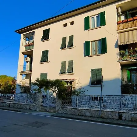 Apartamento Lovely Free Parking Lucca